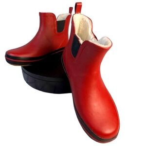 Kamik~Shellylo Women's Waterproof Ankle Rain Boots/Faux Fur‎ Lining~Red ~ Size 9